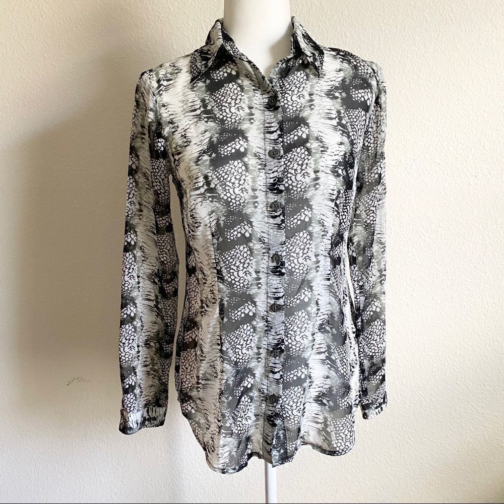 Cabi Python Snakeskin Print Sheer Long Sleeve Lig… - image 2